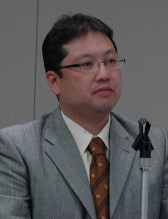 Dr秋山.JPG