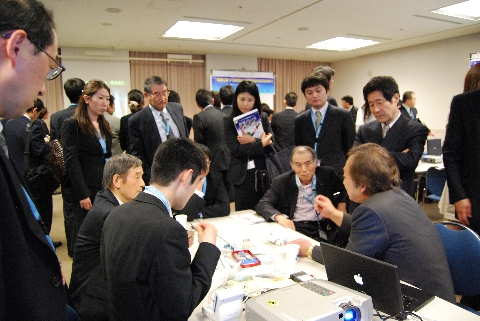 090426JEAc.jpg